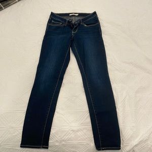 Levi’s 711 Skinny Jeans